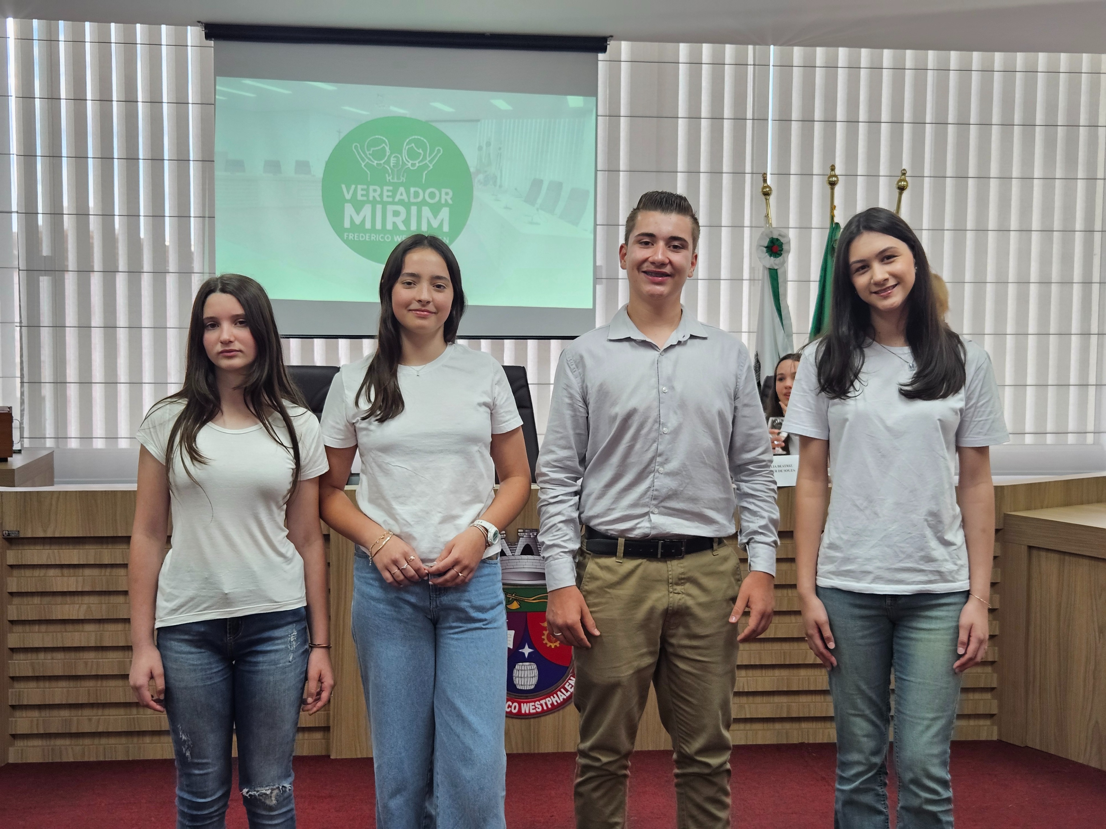 1ª Sessão dos vereadores mirins (81).jpg