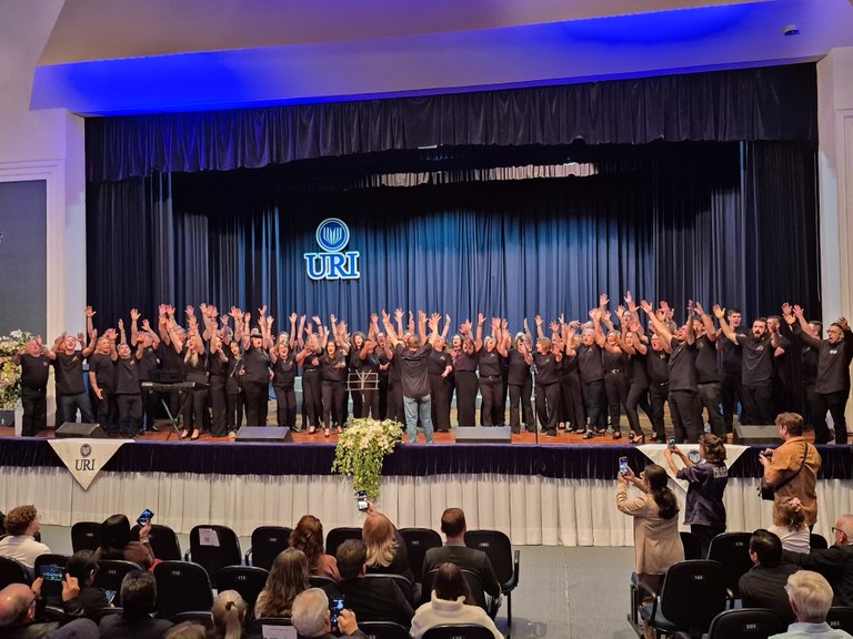 Entrega Moção de Aplausos Coral da URI (Fotos Andre Santos) (19).jpg