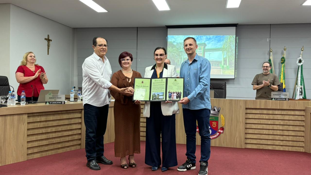 Entrega Moção de Aplausos IFFar-FW (6).jpg