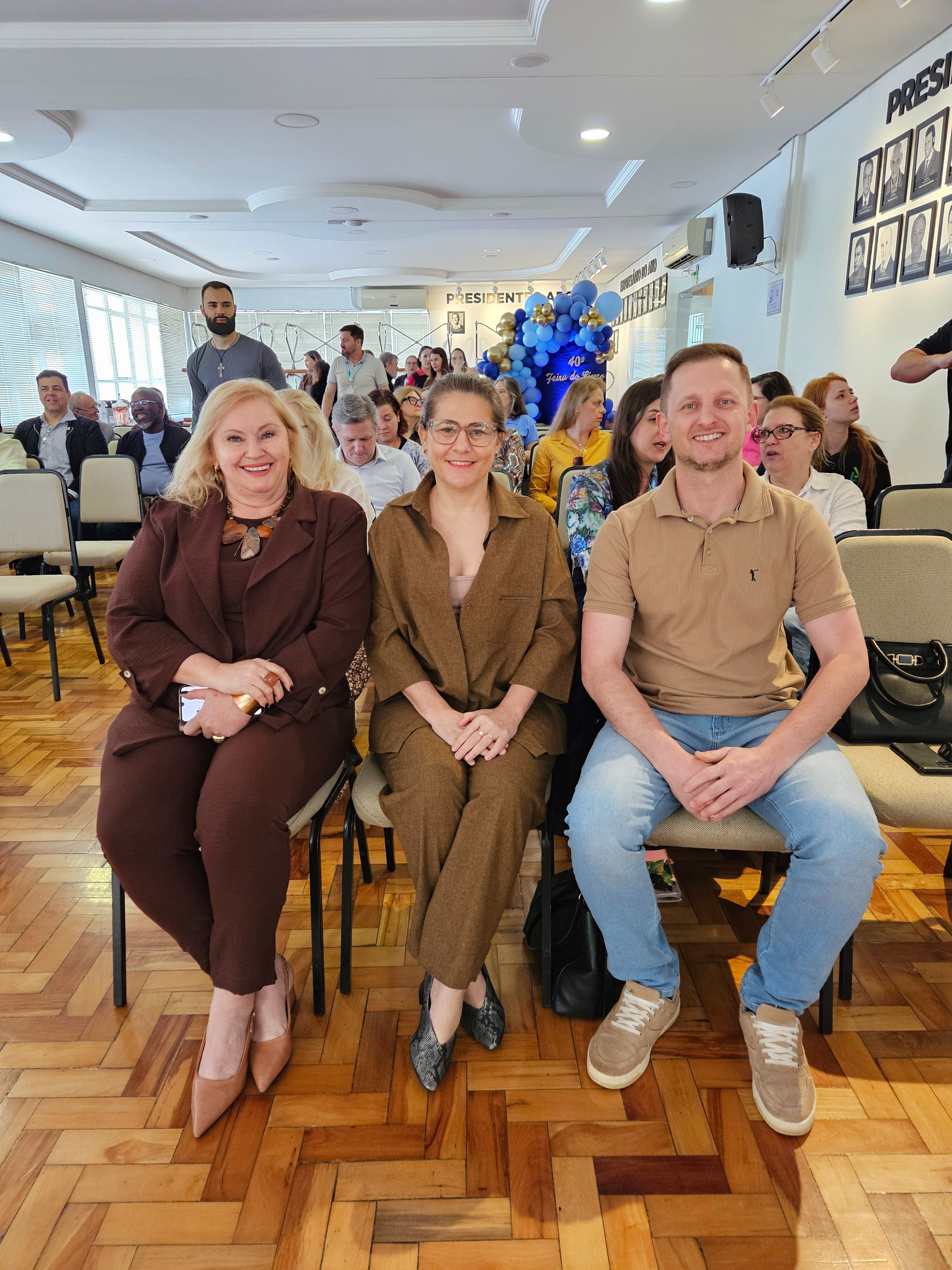 Lançamento 40ª Feira do LIvro (2).jpg