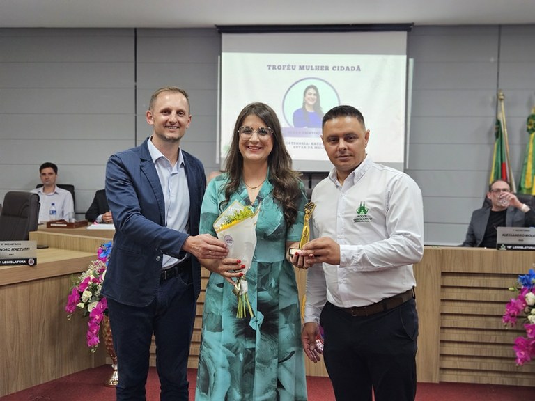 Sessão Solene Troféu Mulher Cidadã 2026 (32).jpg Sessão Solene Troféu Mulher Cidadã 2026 (32).jpg