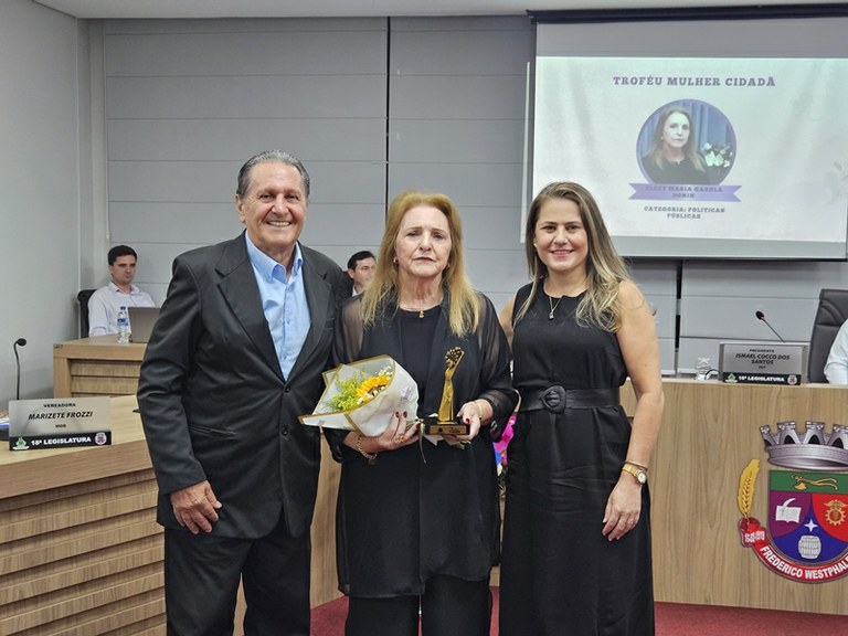 Sessão Solene Troféu Mulher Cidadã 2026 (43).jpg Sessão Solene Troféu Mulher Cidadã 2026 (43).jpg