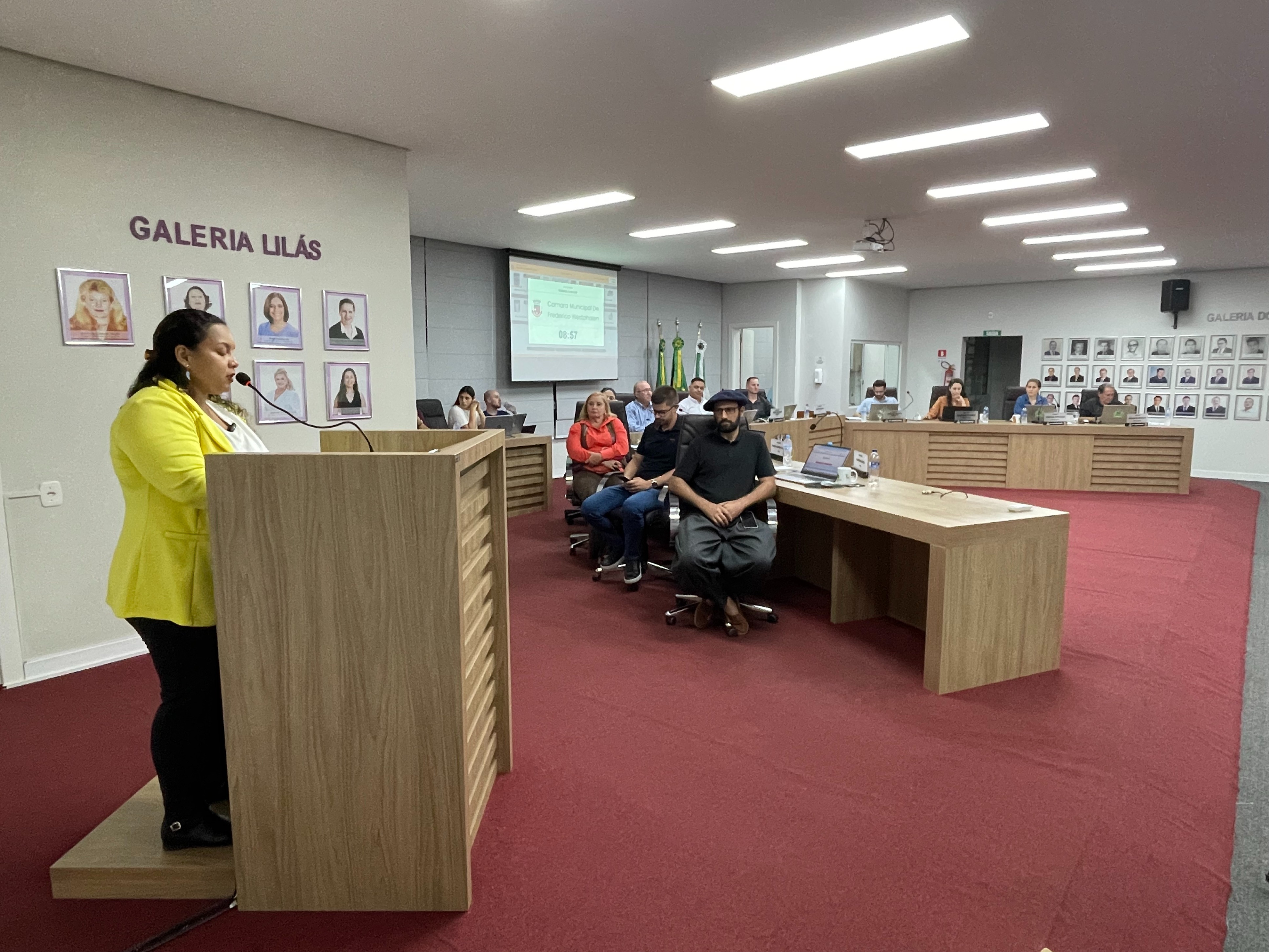 Tribuna Popular Presidente do NEABI - IFFar, Mariane Rapôso