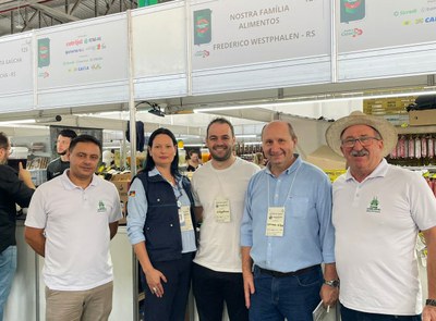 Vereadores visitam Expodireto 2026 (4).jpg