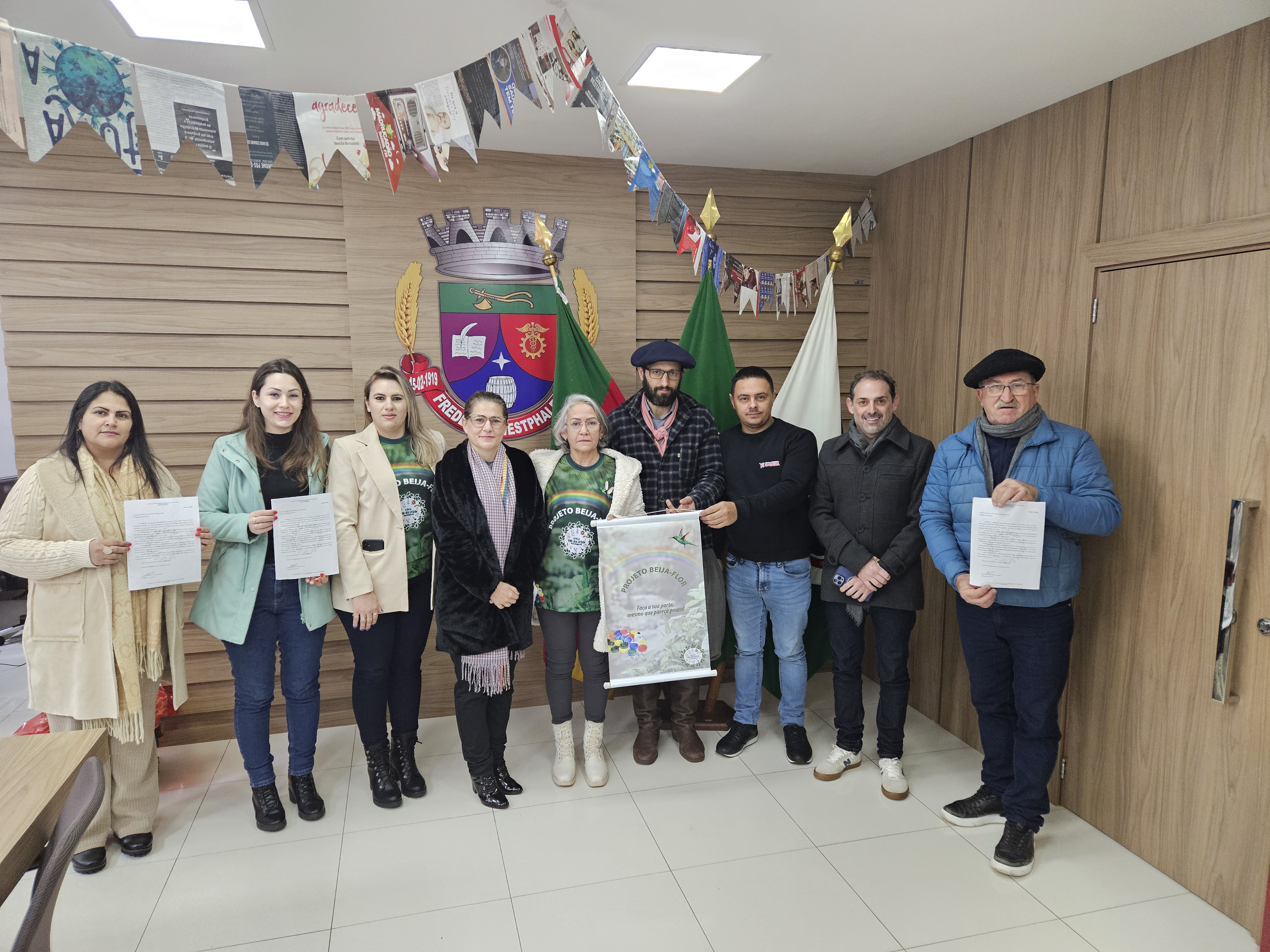 Afuca apresenta projeto Beija-Flor aos vereadores, que visa auxiliar na conscientização e preservação da natureza