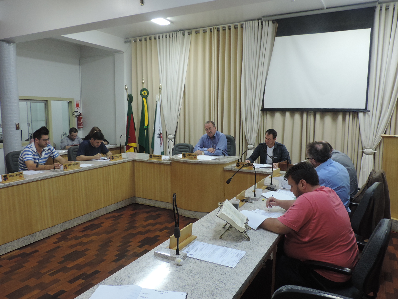 Aprovada realização de homenagem à Liga Feminina de Combate ao Câncer