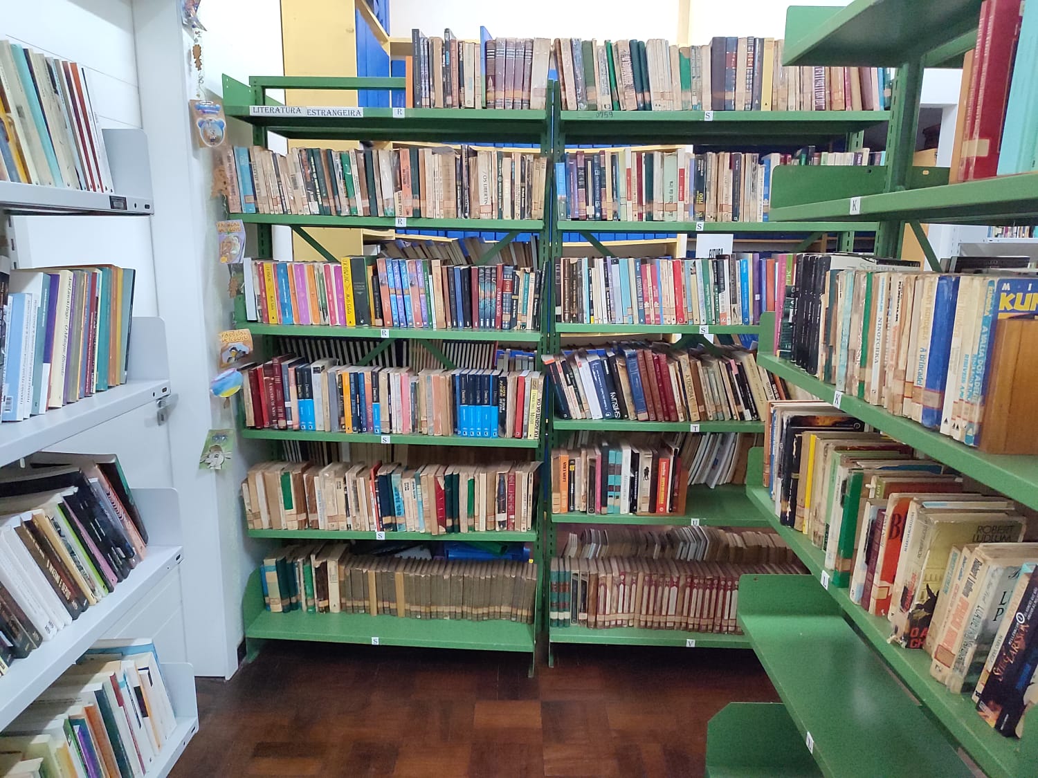 Câmara aprova programa “Leitura Solidária” para fomentar a doação de livros às escolas municipais
