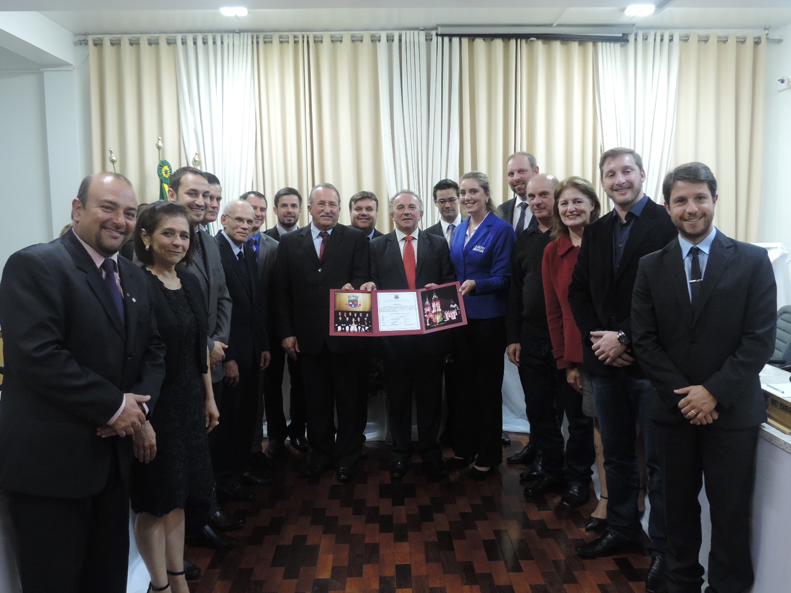 Câmara de Vereadores realiza homenagem ao Jornal O Alto Uruguai pelos 50 anos