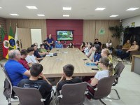 Campanha “Minha Cidade, Minha Casa” é apresentada aos vereadores mirins