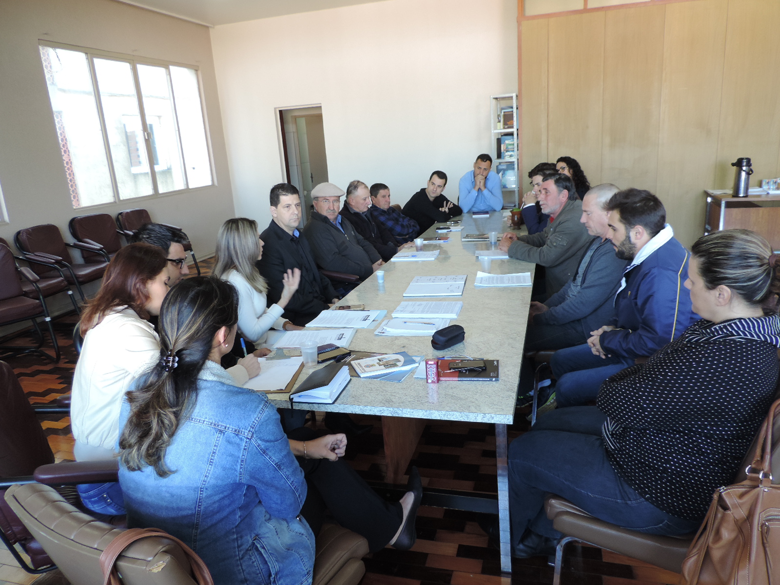                       Diretoria do COMDICA participa de reunião com os Vereadores de FW