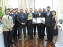 Empresário Leo Balestreri recebe o título de “Cidadão Frederiquense”