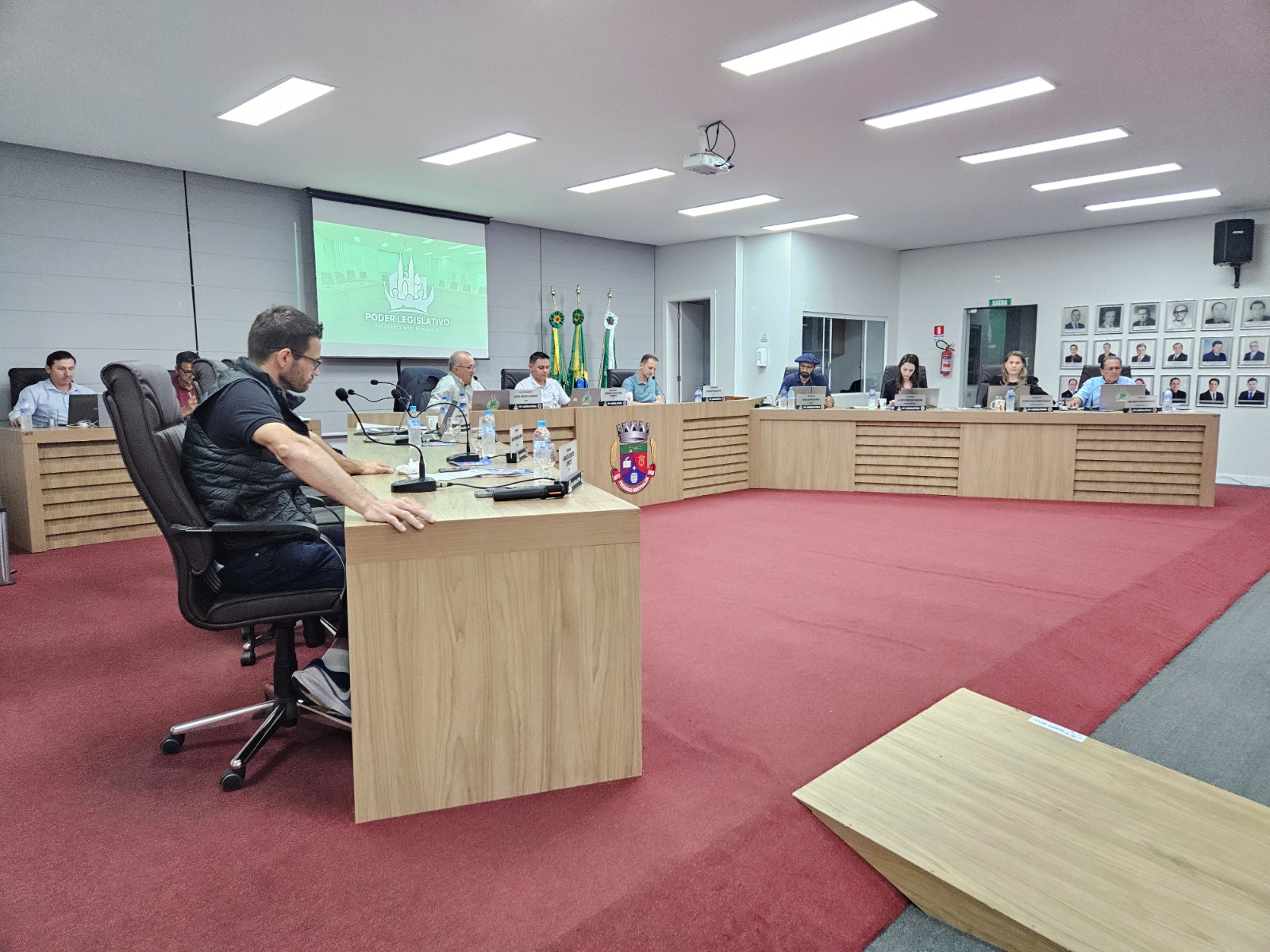 Legislativo antecipa recursos do duodécimo ao Executivo para auxiliar aquisição de veículo adaptado para o transporte de pessoas com deficiência 