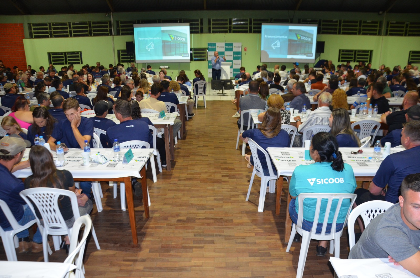 Legislativo marca presença na Pré-Assembleia de Cooperados do Sicoob Oestecredi