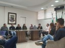 Poder Legislativo acompanha moradores do Distrito Industrial e das linhas Getúlio Vargas e São Paulo em reunião com o Executivo Poder Legislativo acompanha moradores do Distrito Industrial e das linhas Getúlio Vargas e São Paulo em reunião com o Executivo