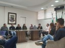 Poder Legislativo acompanha moradores do Distrito Industrial e das linhas Getúlio Vargas e São Paulo em reunião com o Executivo