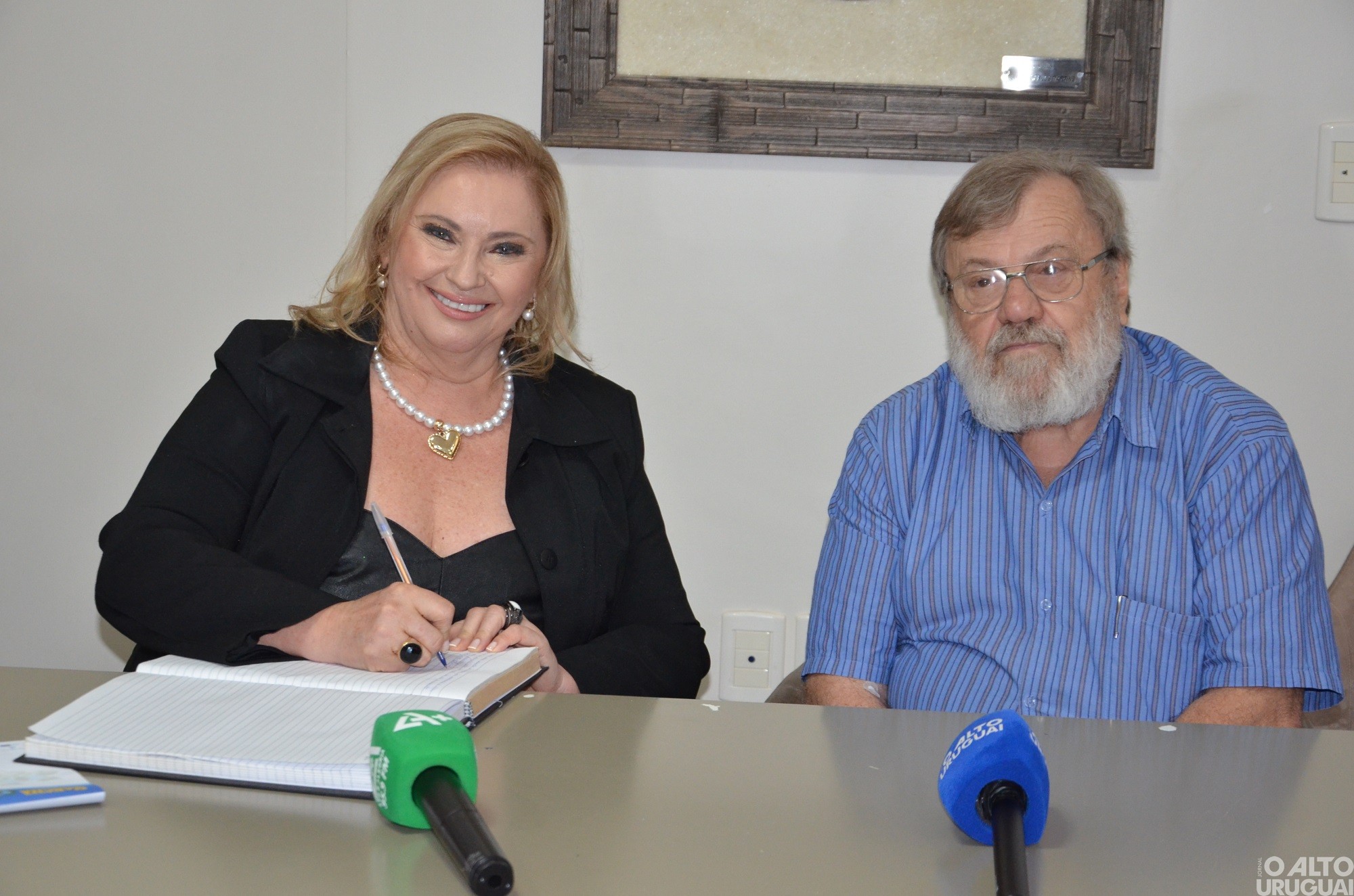 Presidente do Legislativo, Marizete Frozzi, toma posse como prefeita em exercício de Frederico Westphalen