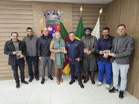 Representantes do Gaiola Clube solicitam apoio do Legislativo a evento nacional que será realizado em Frederico Westphalen 
