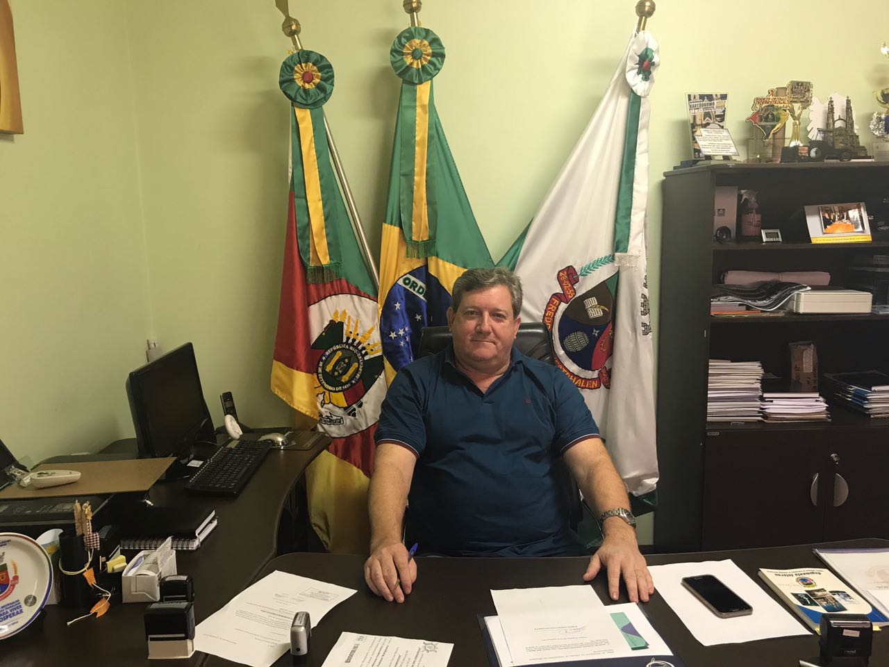 Vereador Celson Oliveira assume a presidência da Câmara em FW