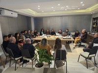 Vereadores participam de reunião na Associação Empresarial sobre a retomada do estacionamento rotativo pago em FW